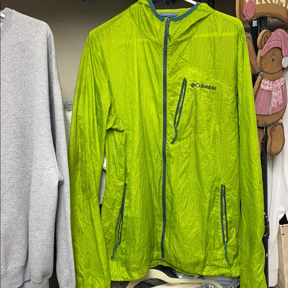 Columbia windbreaker